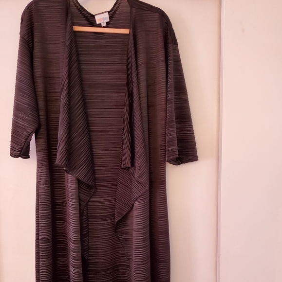 Lularoe Black Shirley